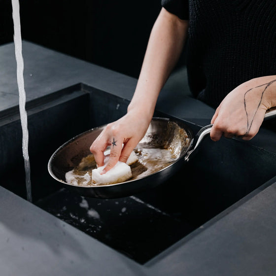 Čisticí prostředek, 1000 ml - Čisticí prostředek na mytí nádobí