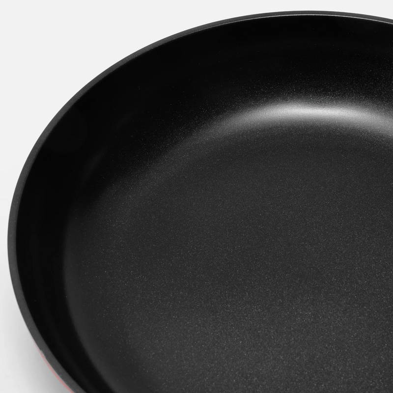 Pánev Meda 4.0, ø 30 cm - Nepřilnavá pánev s keramickým povrchem bez poklice, vínová