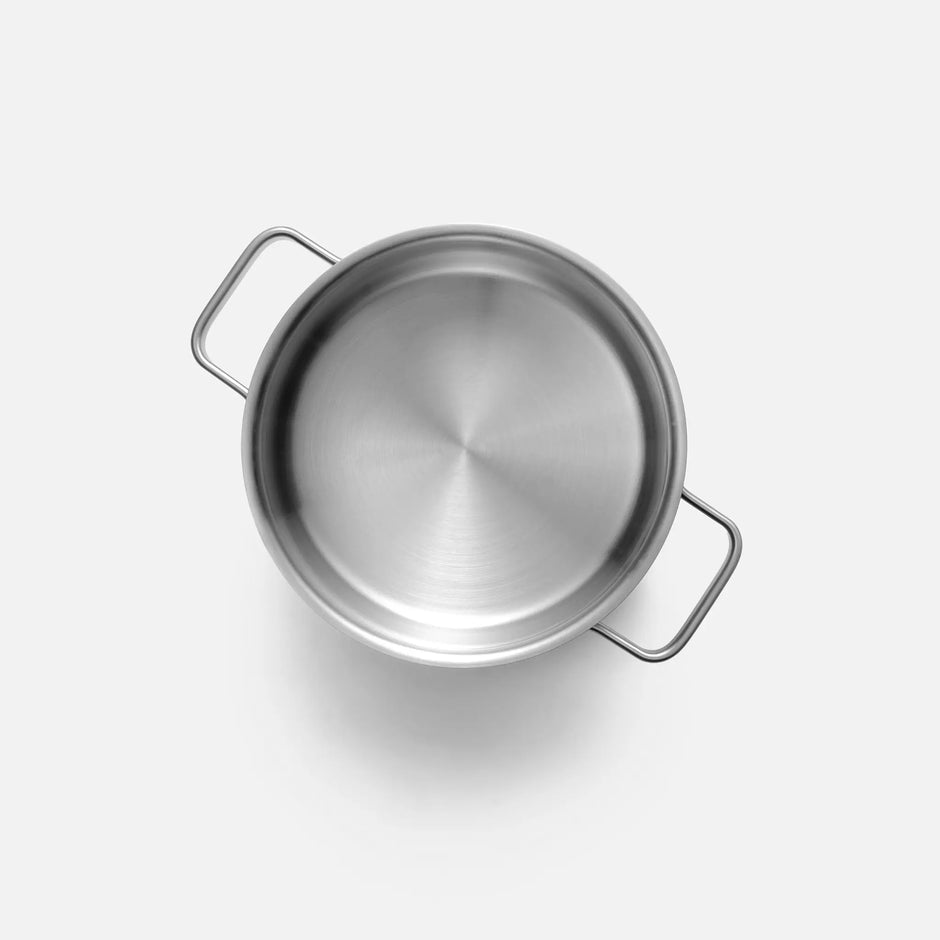 Kastrol Core Standard, ø 18 cm (2 l) - Nerezový beznýtový kastrol z jednovrstvé nerezové oceli s poklicí