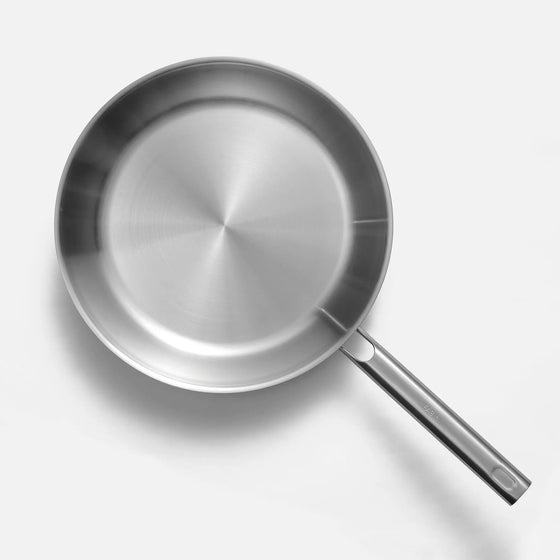 Pánev Core Standard, ø 30 cm - Nerezová beznýtová pánev z jednovrstvé nerezové oceli bez poklice