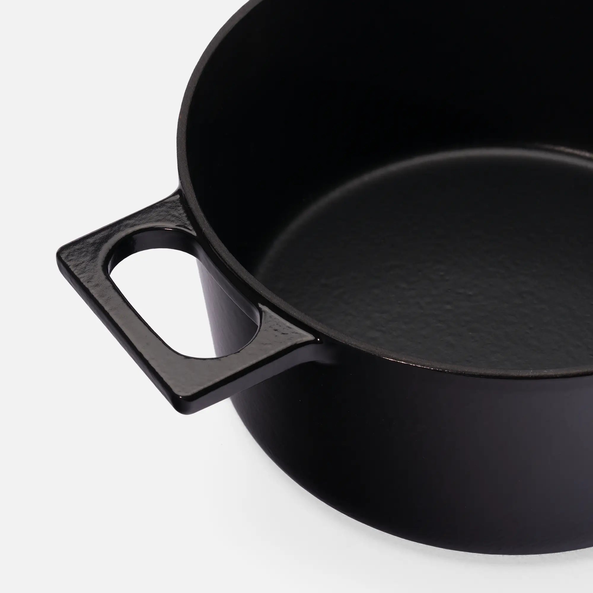 Kastrol Mattia 3.0 Standard, ø 26 cm (5,5 l) - Smaltovaný litinový kastrol s poklicí, lesklý černý
