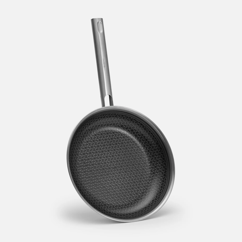 Sada pánví Hybrid, 2 díly - Nerezové beznýtové pánve s keramickým hybridním povrchem z vícevrstvé nerezové oceli bez poklic