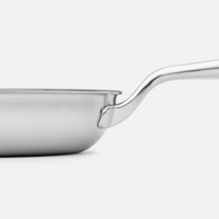 Pánev Lucca 3.0, ø 26 cm - Nepřilnavá nerezová beznýtová pánev z vícevrstvé nerezové oceli bez poklice