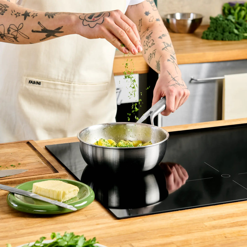 Kónický rendlík Lucca 3.0, ø 20 cm (1,5 l) - Nerezový beznýtový rendlík z vícevrstvé nerezové oceli s poklicí