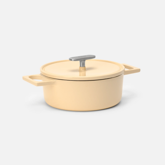 Kastrol Mattia 3.0, ø 20 cm (2 l) - Smaltovaný litinový kastrol s poklicí, lesklý krémový