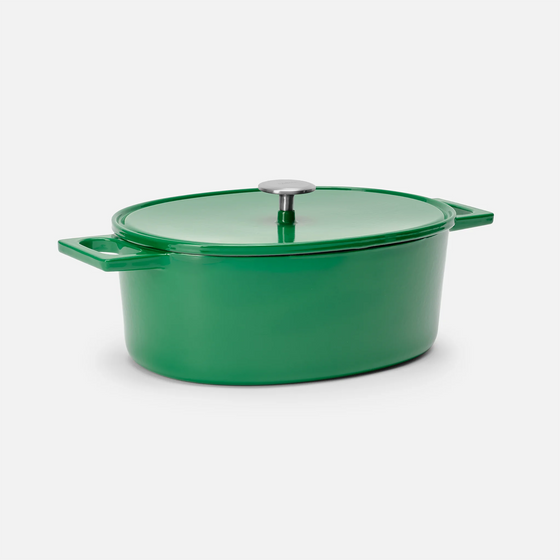 Oválný pekáč Mattia 3.0, 33×25 cm - Smaltovaný litinový pekáč s poklicí, lesklý zelený