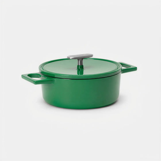 Kastrol Mattia 3.0, ø 20 cm (2 l) - Smaltovaný litinový kastrol s poklicí, lesklý zelený