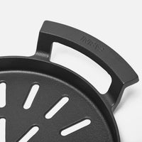 Grilovací pánev Lore, ø 28 cm - Litinová děrovaná pánev