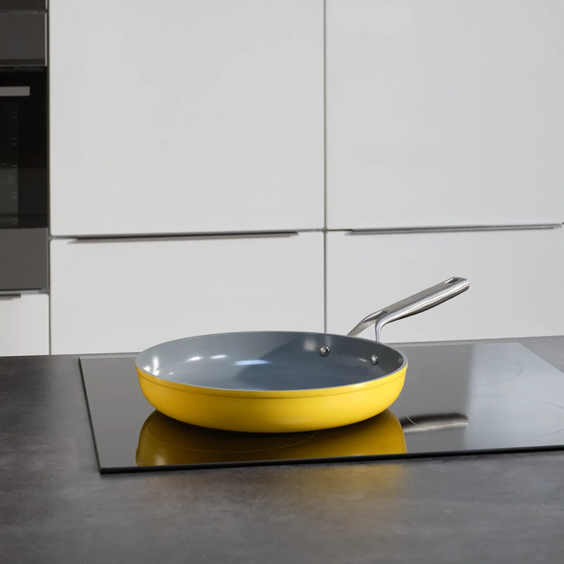 Pánev Meda 3.0, ø 30 cm - Nepřilnavá pánev s keramickým povrchem bez poklice, žlutá