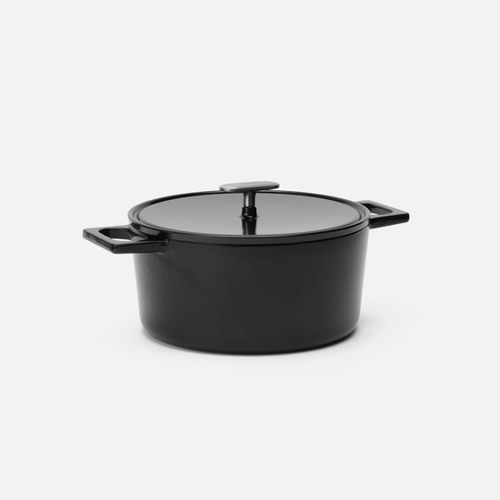 Kastrol Mattia 3.0, ø 26 cm (5,5 l) - Smaltovaný litinový kastrol s poklicí, matný černý