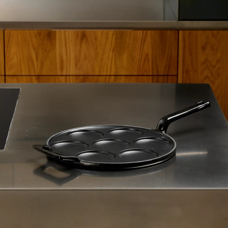 Pánev na lívance Mattia 3.0, ø 26 cm - Smaltovaná litinová pánev, matná černá