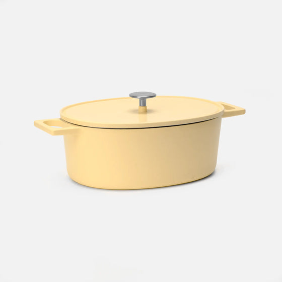 Oválný pekáč Mattia 3.0, 33×25 cm - Smaltovaný litinový pekáč s poklicí, lesklý krémový