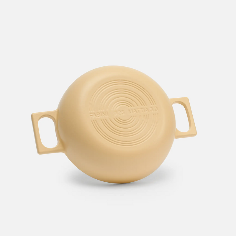 Tegame pánev Mattia 3.0, ø 26 cm - Smaltovaná litinová pánev s poklicí, matná vanilkově žlutá
