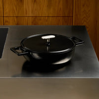 Tegame pánev Mattia 3.0, ø 26 cm - Smaltovaná litinová pánev s poklicí, matná černá