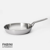 Pánev FABINI & Pohlreich 2.0, ø 30 cm - Nerezová beznýtová pánev z vícevrstvé nerezové oceli bez poklice