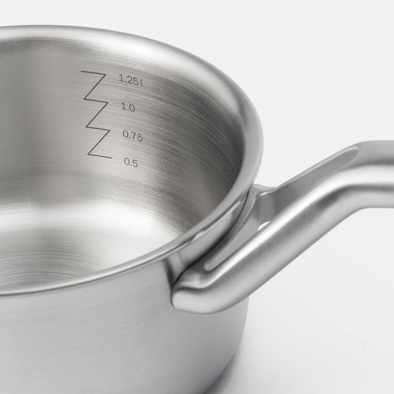 Rendlík FABINI & Pohlreich 2.0, ø 16 cm (1,2 l) - Nerezový beznýtový rendlík z vícevrstvé nerezové oceli s poklicí