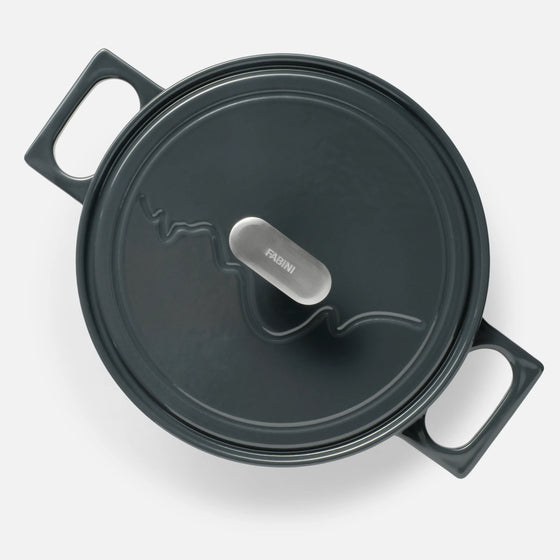Kastrol FABINI & Těhotnej kuchař, ø 26 cm (5,5 l) - Smaltovaný litinový kastrol s poklicí, šedý
