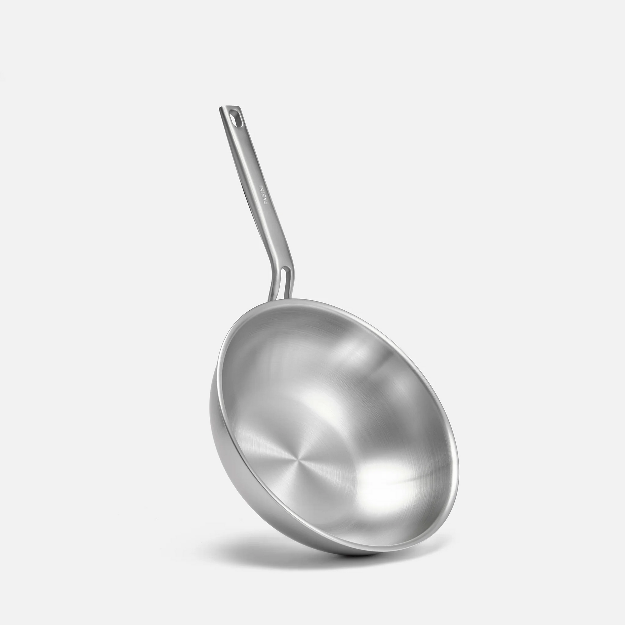 Wok pánev Lucca 4.0 Pro, ø 26 cm - Nerezová beznýtová pánev z vícevrstvé nerezové oceli s poklicí