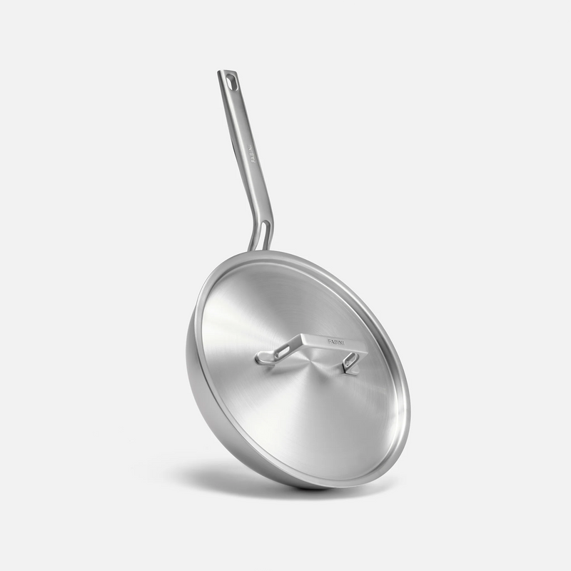 Wok pánev Lucca 4.0 Pro, ø 26 cm - Nerezová beznýtová pánev z vícevrstvé nerezové oceli s poklicí