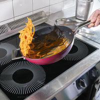 Wok pánev Meda 4.0, ø 28 cm - Nepřilnavá pánev s keramickým povrchem s poklicí, vínová