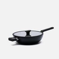 Wok pánev Meda 5.0 Economy, ø 28 cm - Nepřilnavá pánev s keramickým povrchem s poklicí, černá