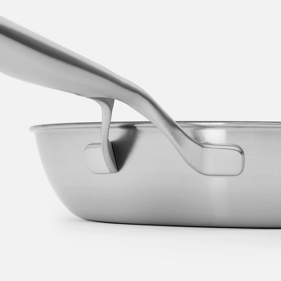 Pánev FABINI & Pohlreich, ø 30 cm  - Nerezová beznýtová pánev z pětivrstvé nerezové oceli bez poklice