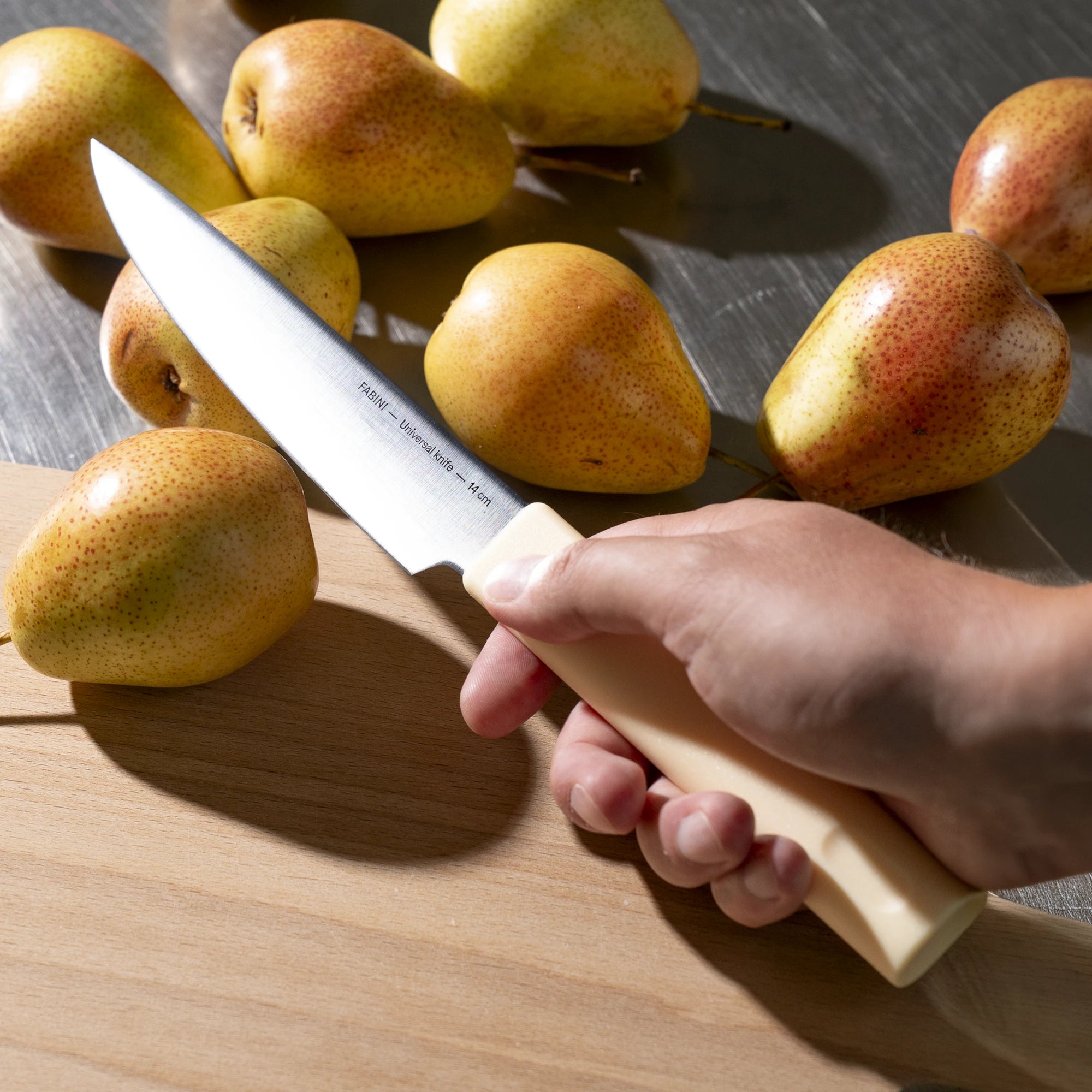 Univerzální nůž Trino Economy, 14 cm - Nůž z německé oceli, krémový
