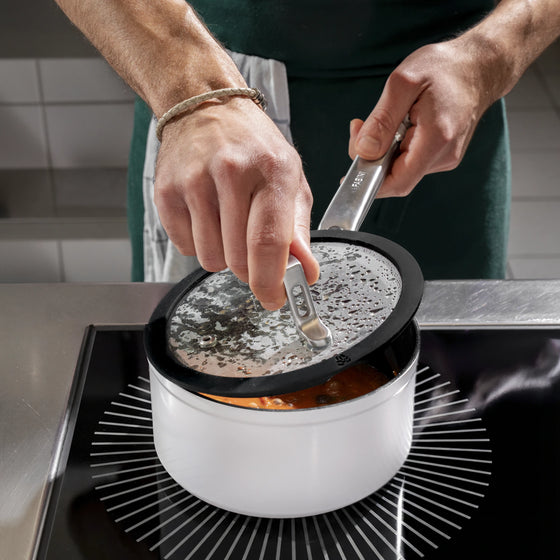 Rendlík Meda 4.0, ø 16 cm (1,3 l) - Nepřilnavý rendlík s keramickým povrchem s poklicí, modrý