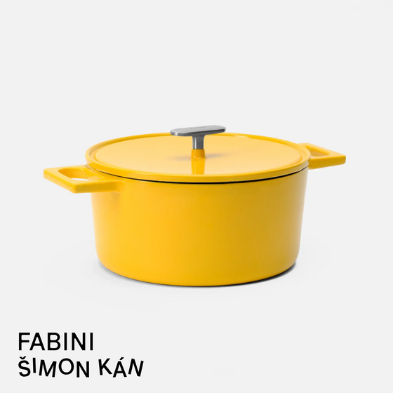 Kastrol FABINI & Šimon Kán, ø 26 cm (5,5 l) - Smaltovaný litinový kastrol s poklicí, žlutý